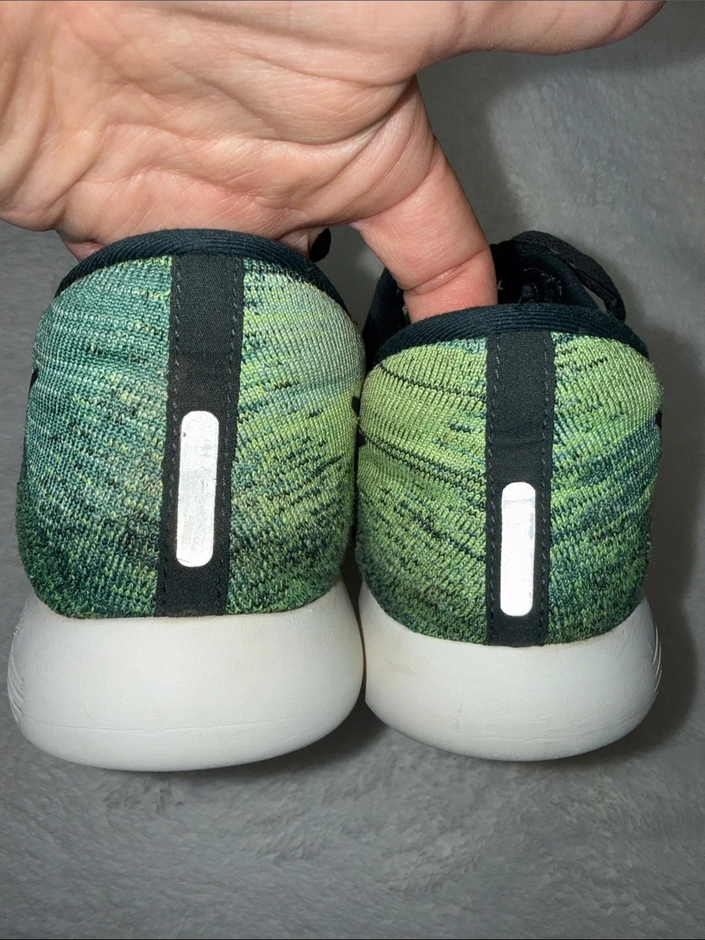 Nike Men’s LunarEpic Low Flyknit Running Sneakers in Seaweed